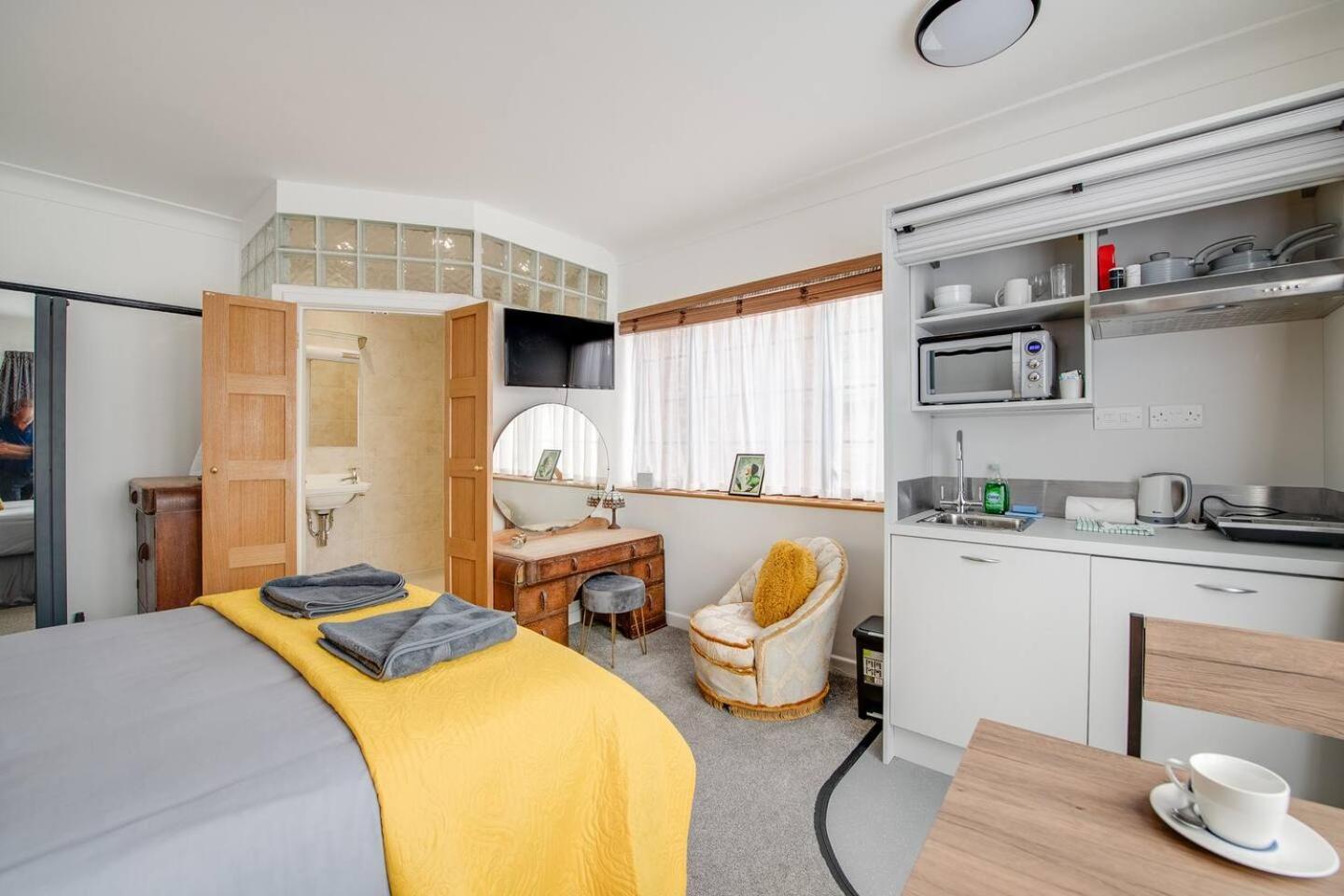 Ferryman Apartments By Places To Be Portsmouth Luaran gambar