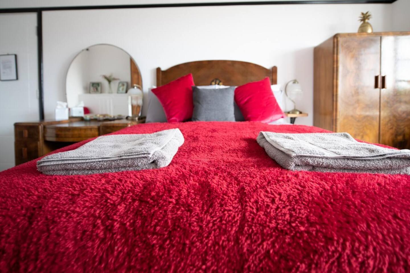Ferryman Apartments By Places To Be Portsmouth Luaran gambar