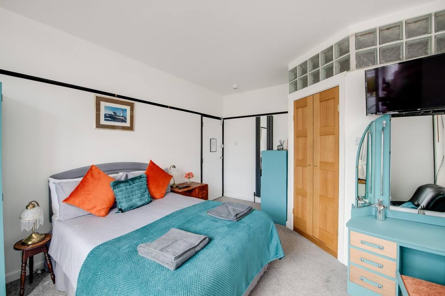 Ferryman Apartments By Places To Be Portsmouth Luaran gambar